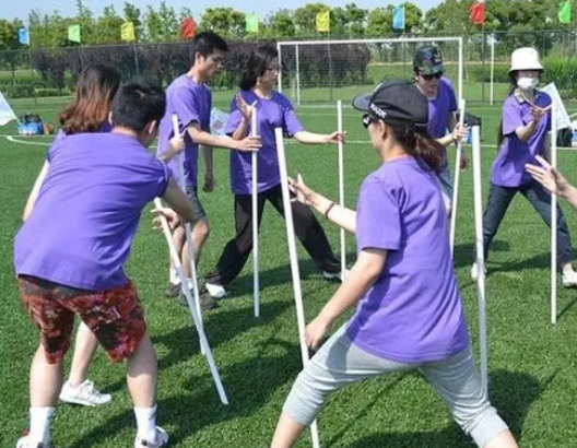 挑戰(zhàn)不倒森林：武漢戶外團(tuán)建活動(dòng)的團(tuán)隊(duì)協(xié)作之道